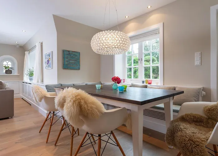 بيت للعطل Meln Hues